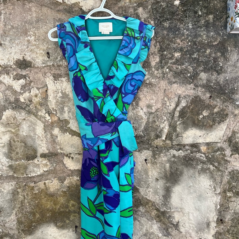 Kate Spade sleeveless, silk, ruffled Wrap dress
